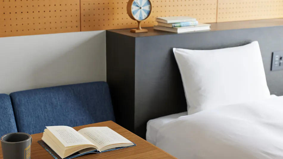LAMP LIGHT BOOKS HOTEL fukuoka
