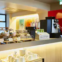 บริการเครื่องดื่มฟรีสำหรับผู้เข้าพัก