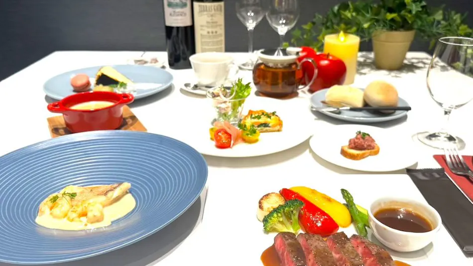 Aqua Hotel Premium