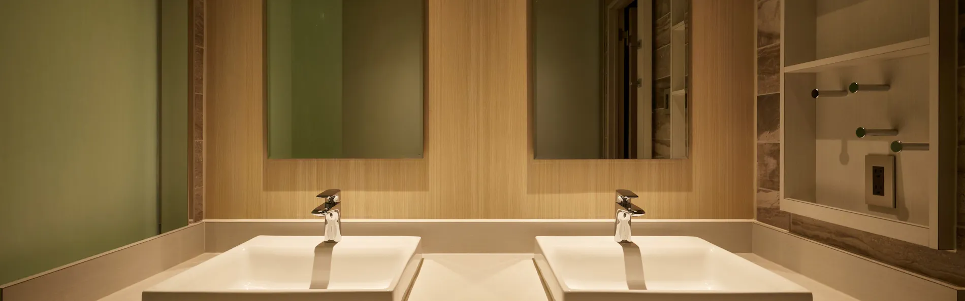 ALFIT HOTEL & BAR AKASAKA
