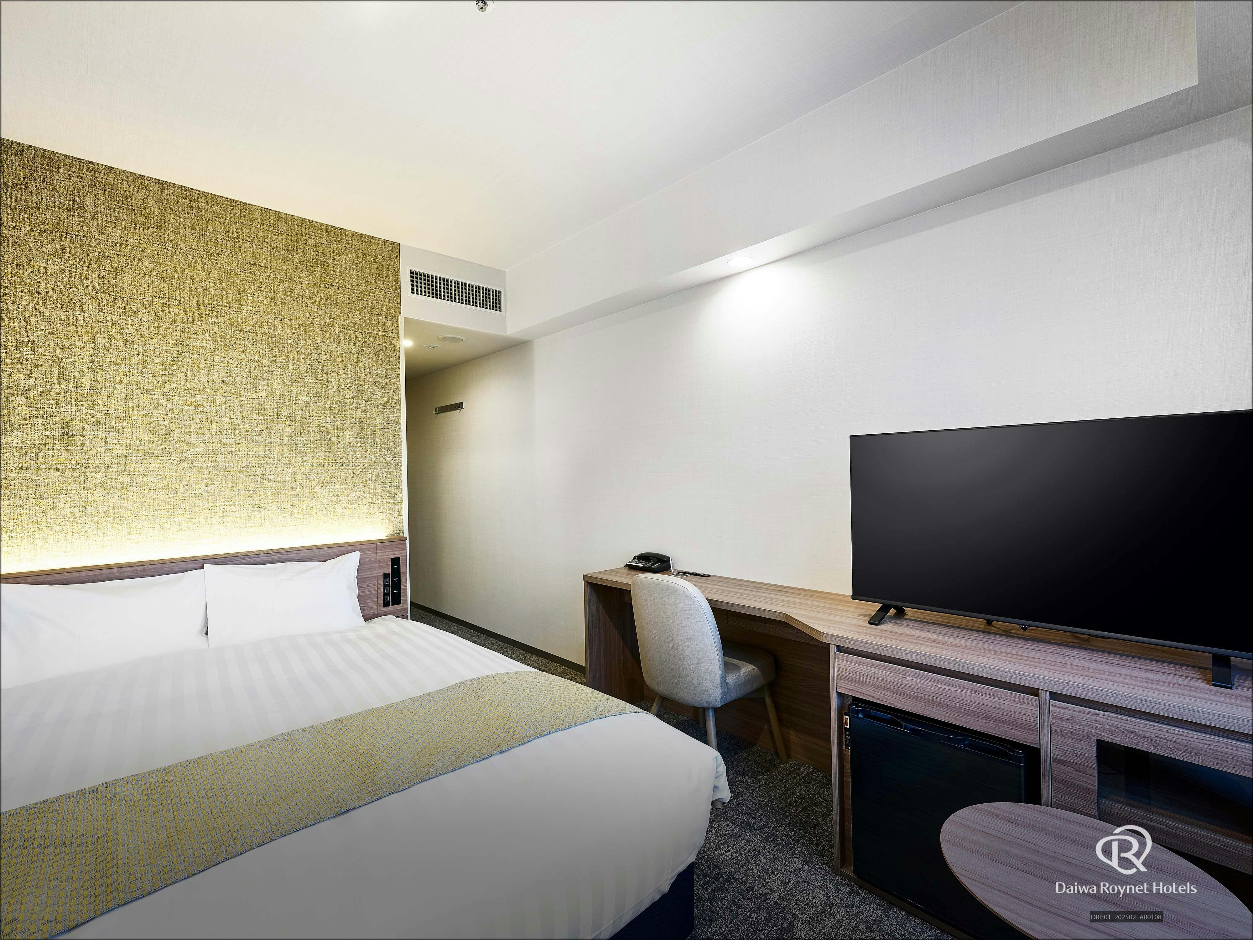 モデレートダブル