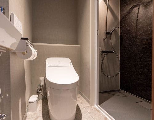 ダブルルーム（シャワーブース）