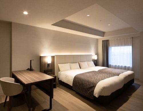 スイートルーム_寝室１