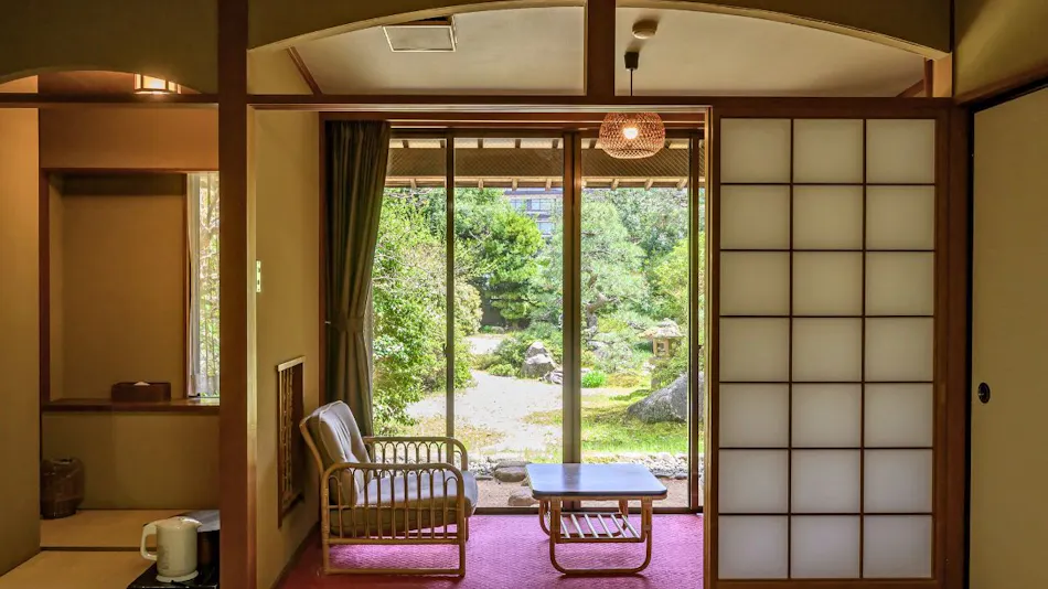 Izumo Kamigami Enmusubi no Yado Konya
