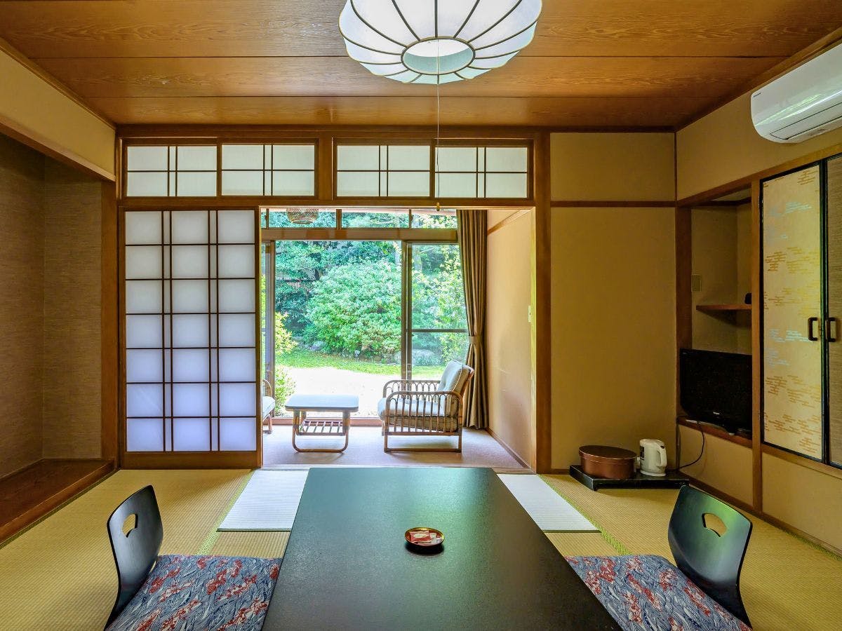 어딘가 그리운, 정취가 있고 차분한 객실