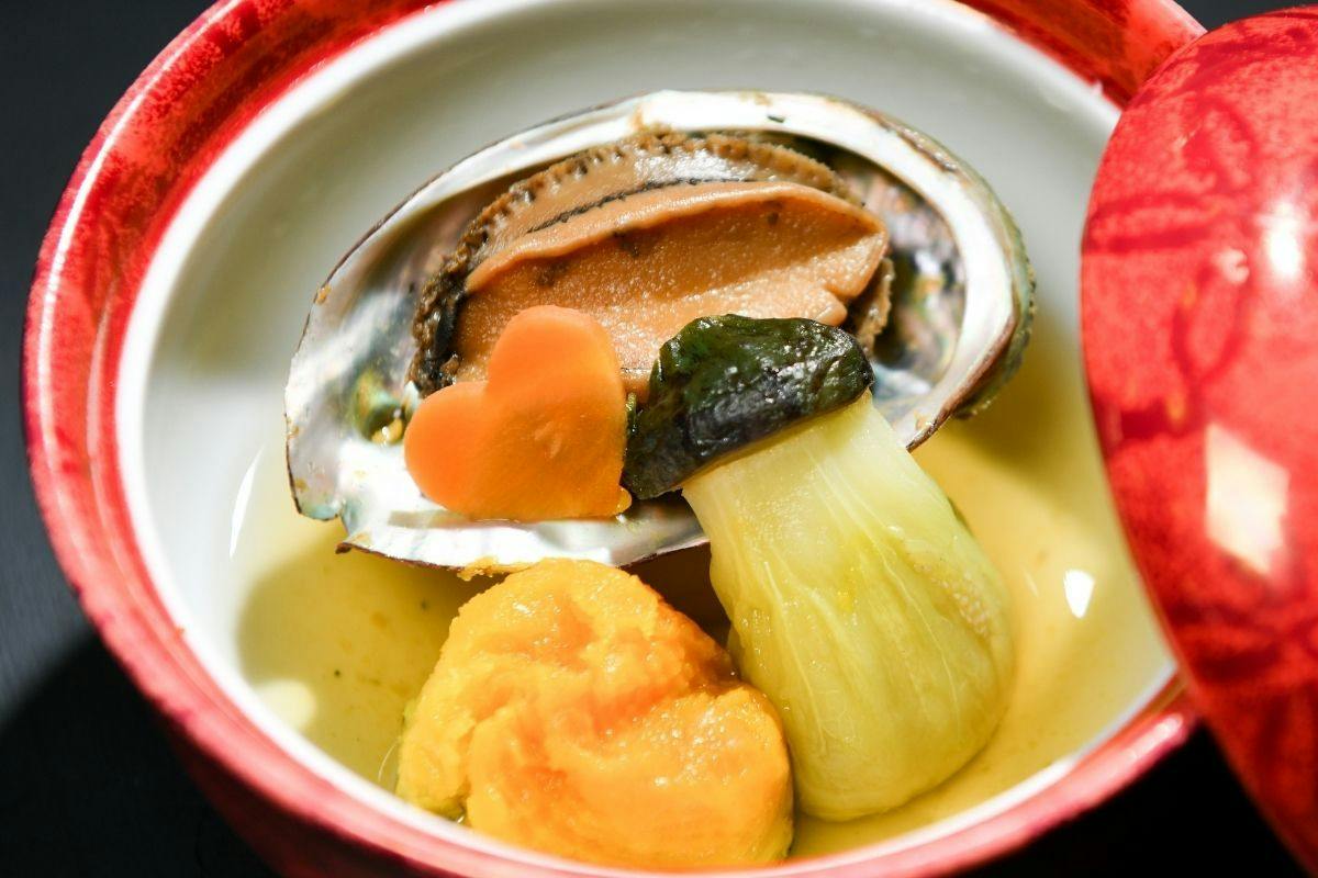 Izumo Kamigami Enmusubi no Yado Konya