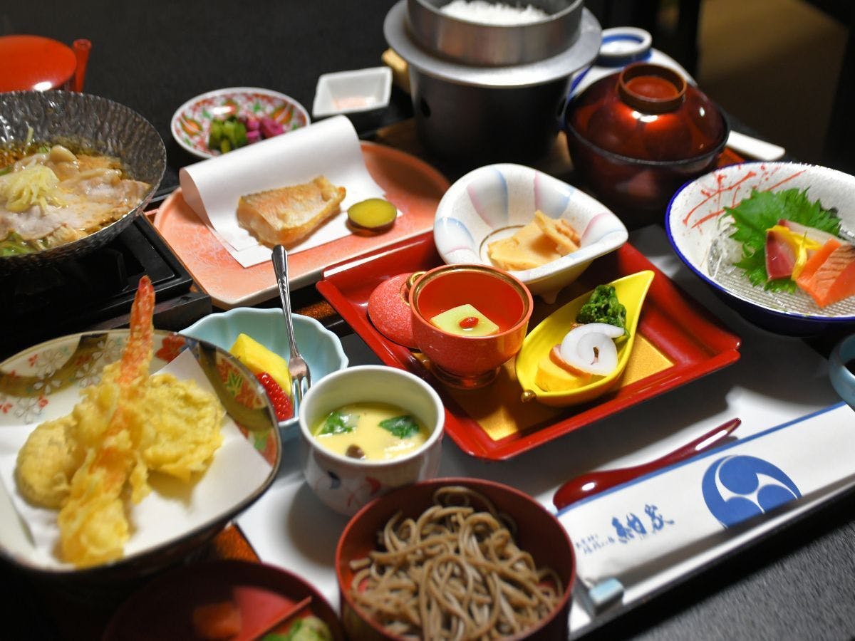 Izumo Kamigami Enmusubi no Yado Konya