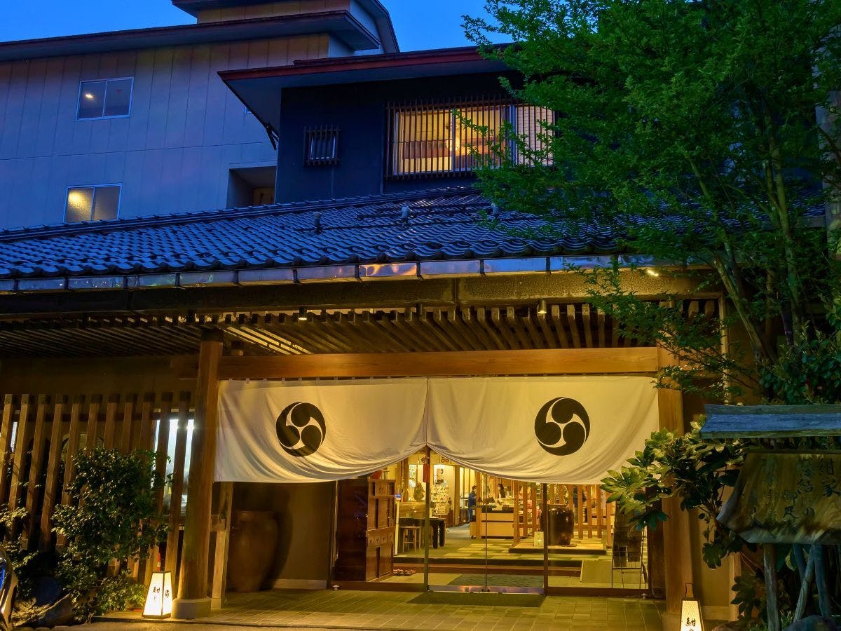 Izumo Kamigami Enmusubi no Yado Konya
