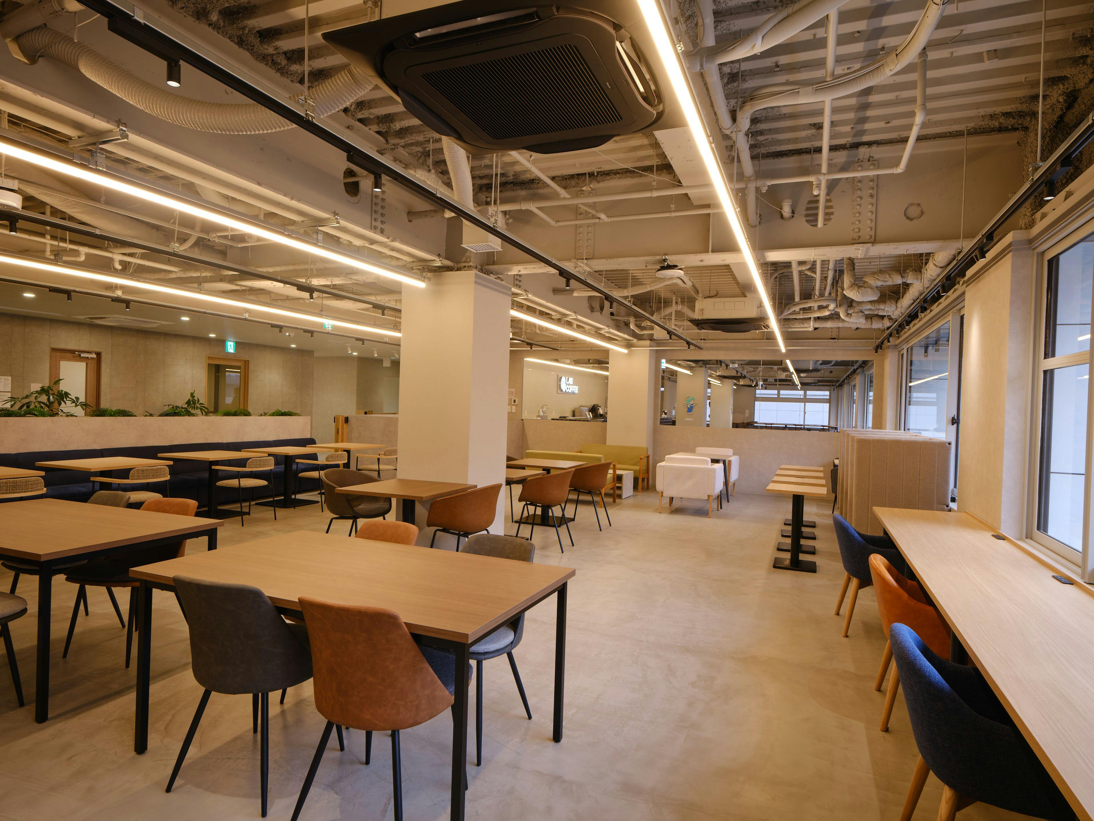 2F Shared Lounge & Office: HAKATA LAB