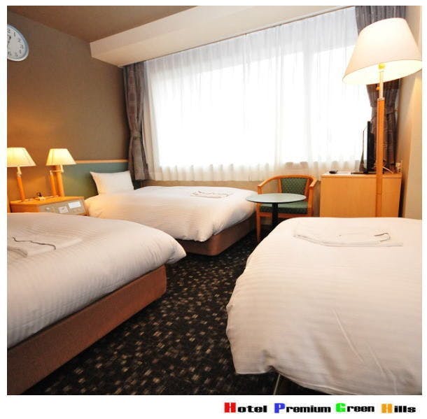 เตียงสามสาม