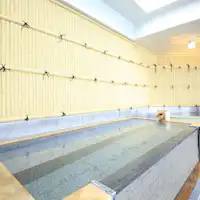 ห้องอาบน้ำรวมชั้น 7