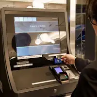 เครื่องเช็คอินอัตโนมัติ