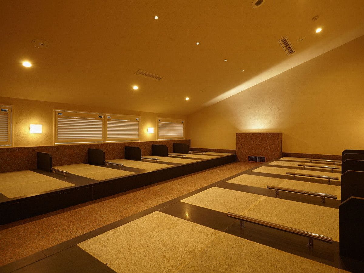 【실내 암반욕】마그마 유래 성분의 혜택을 누리세요