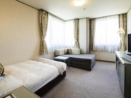 Contoh kamar: Kamar dengan tempat tidur ganda