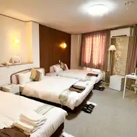 <Bebas Rokok> Kamar terbesar kami! Semua kamar dilengkapi LAN kabel!