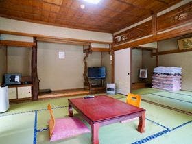 清流とほたるの宿 高尾荘