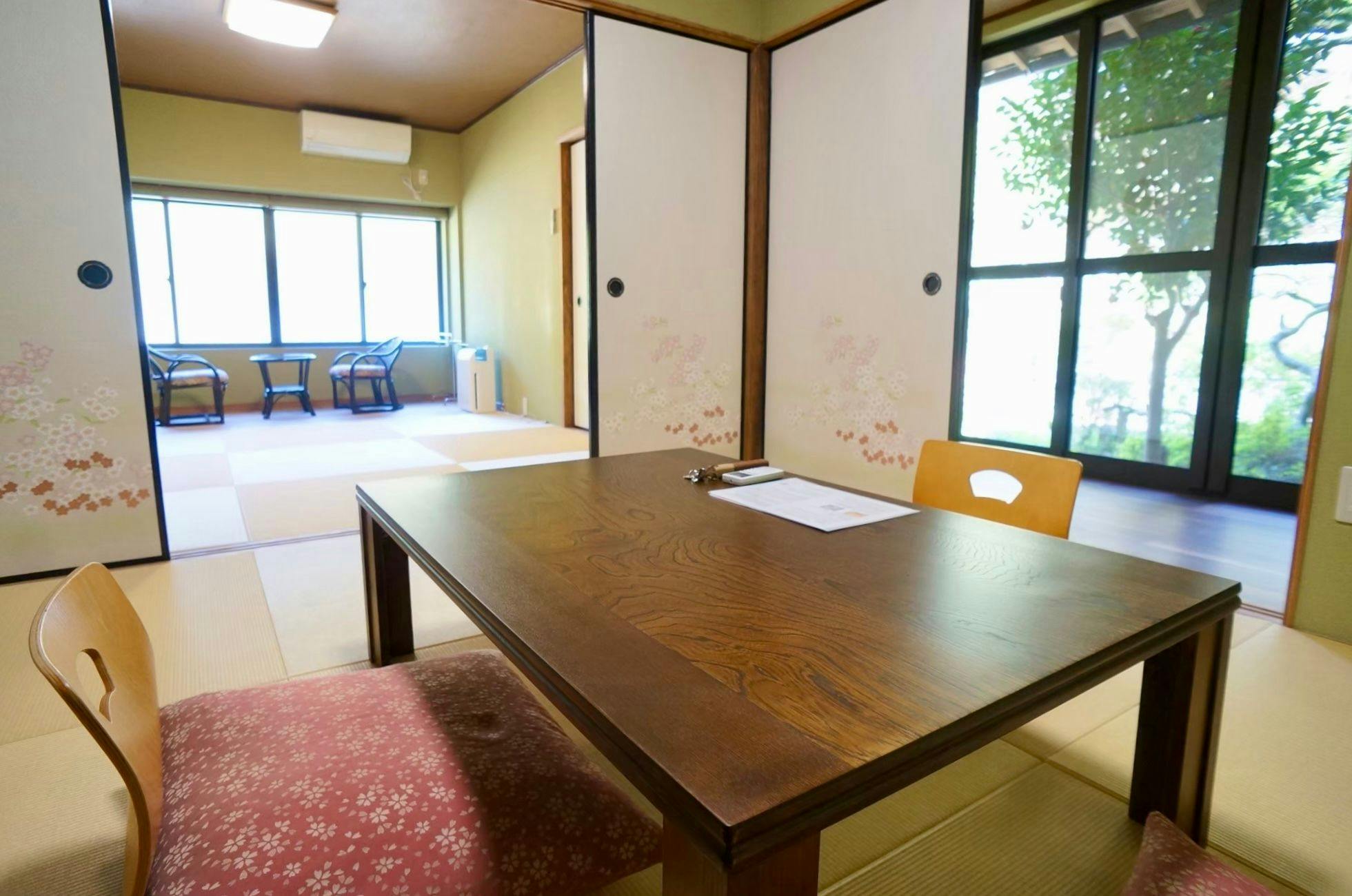 【สามารถรับประทานอาหารในห้องพักได้】ห้องพักสไตล์ญี่ปุ่น 10.5 เสื่อทาทามิ / ปลอดบุหรี่ [ชั้น 1]