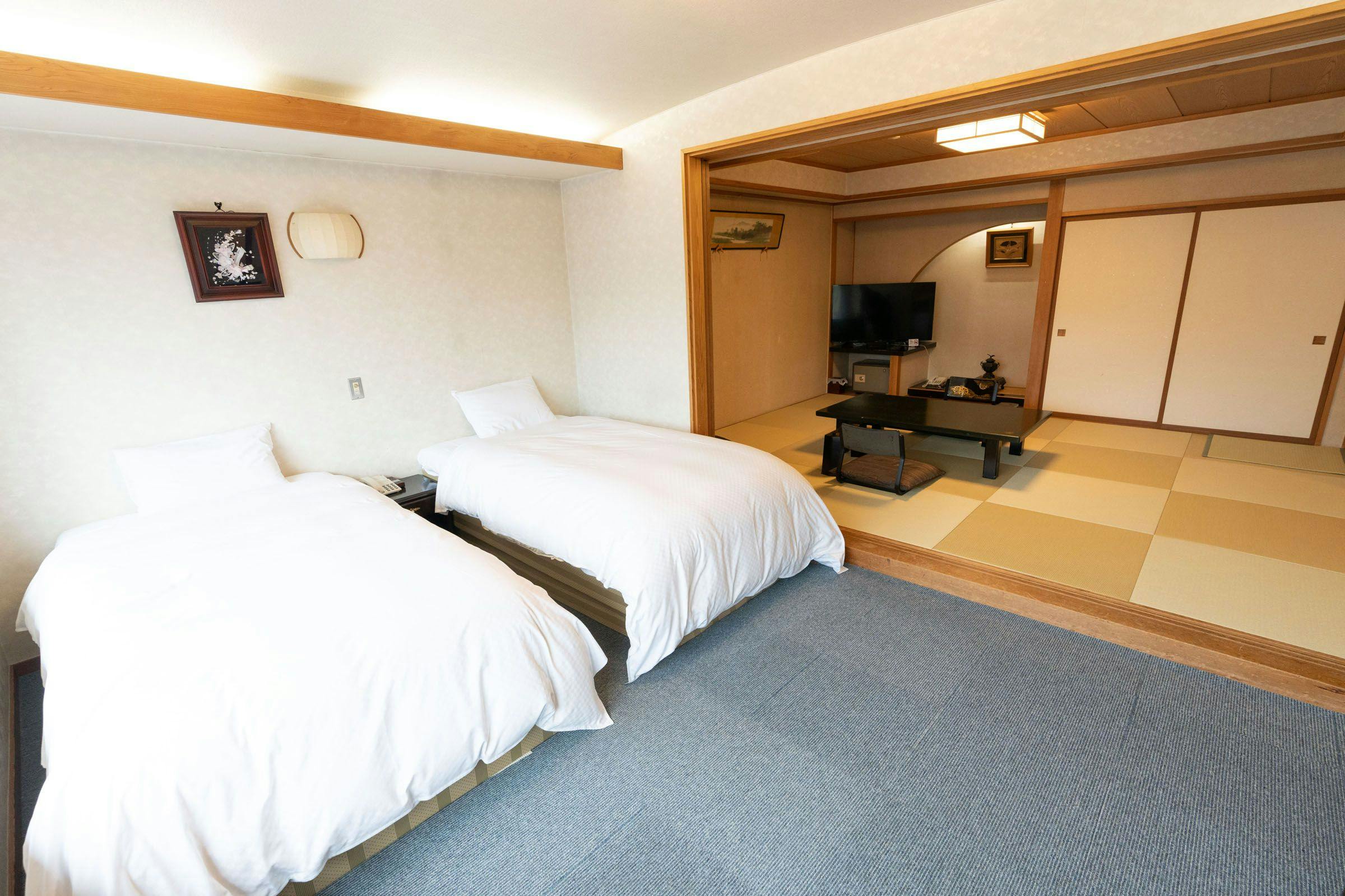 Arimakan: A Relaxing Inn with In-Room Dining and Private Onsen Baths