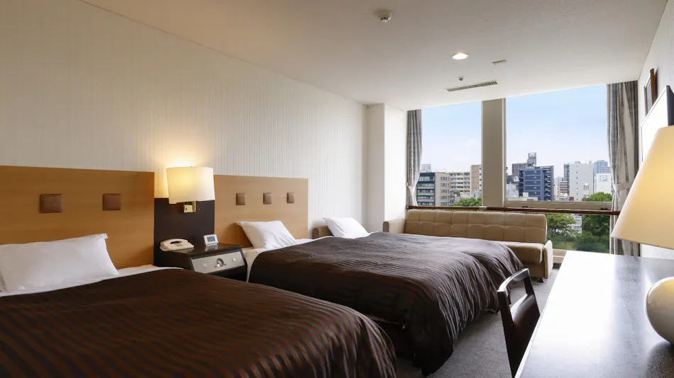 Osaka Castle Hotel