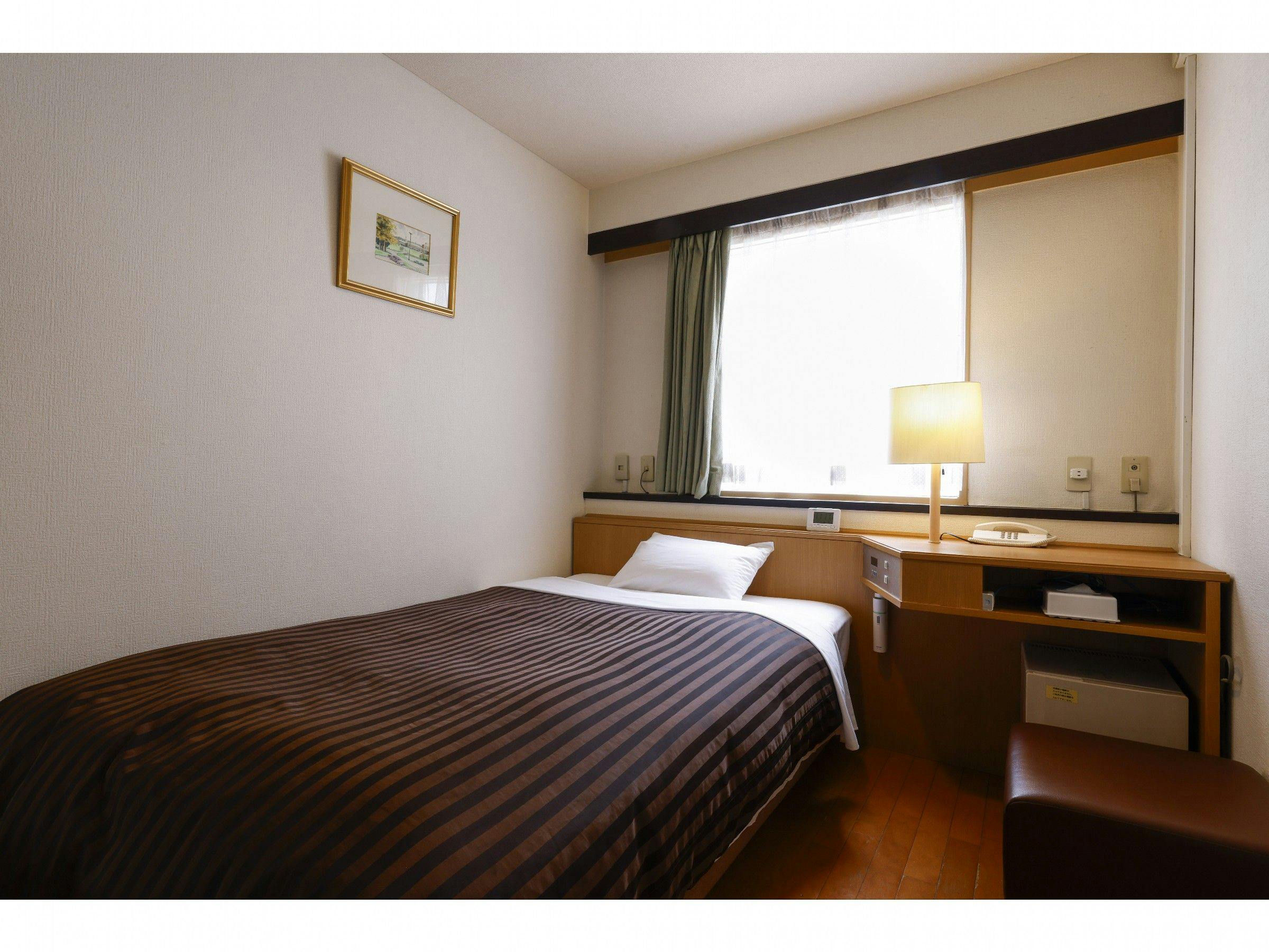 Osaka Castle Hotel