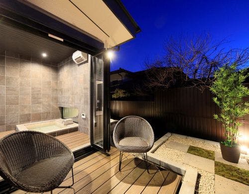 花扇の半露天風呂