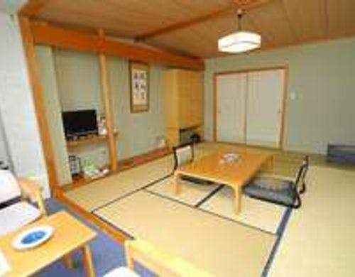 【禁煙】和室10畳湖側　なごみ野