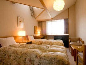 信州佐久　春日温泉　自然体感リゾートかすがの森　旧）かすが荘