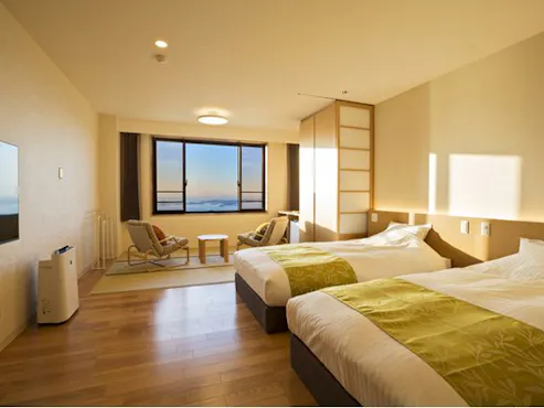 สัมผัสทัศนียภาพที่งดงามของพระอาทิตย์ตกดินที่สะพานเซโตะ