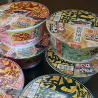 บะหมี่ถ้วยเสริมโชค "ไคอุนดงเบ"