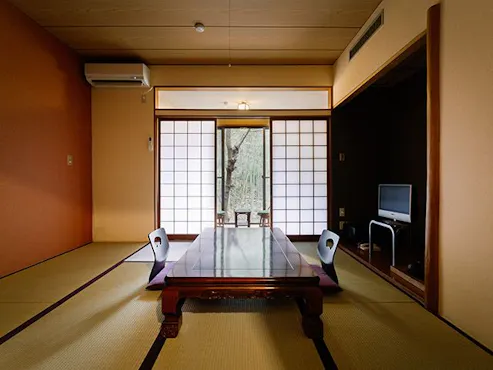 ห้องสไตล์ญี่ปุ่น 8 เสื่อทาทามิ