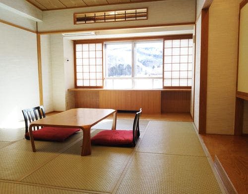 レイクビュー和室（10畳　一例）