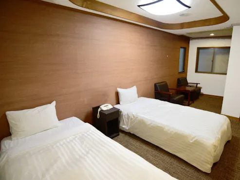 Twin (No View / Example)