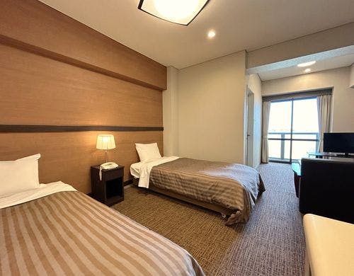 ツインのお部屋の一例でございます