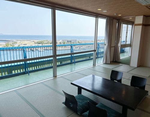 【特別室・最上階】和室24畳＋ツイン