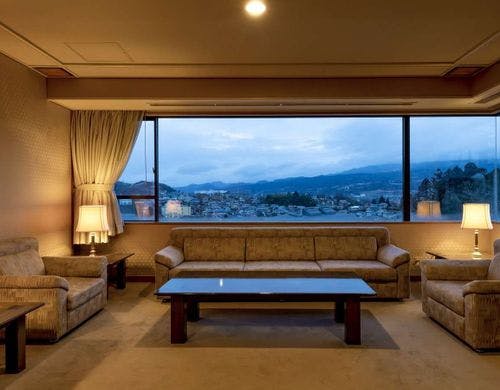 特別室「観月」は別荘のような贅沢な空間