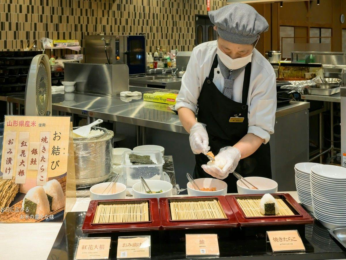 Senkei-en Tsukioka Hotel
