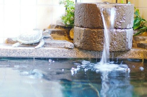 Mandian wanita (Afurino no Yu)