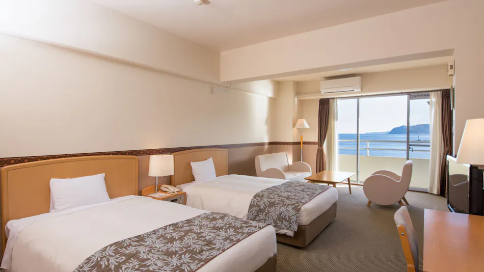 Wisterian Life Club Atami