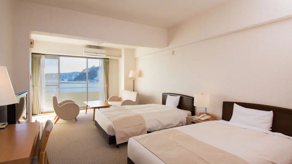 Wisterian Life Club Atami