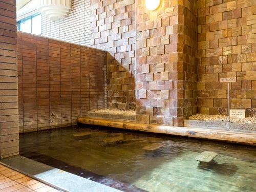 様々な湯舟をお楽しみください。