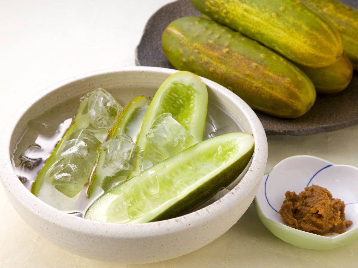 แนะนำของขึ้นชื่อฮะชิโนะเฮะ: "แตงกวานุกะซึกะ"