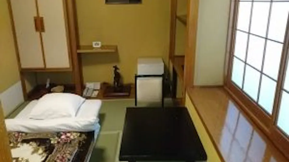 Tokiwokazaderu Yado Wakaba Ryokan