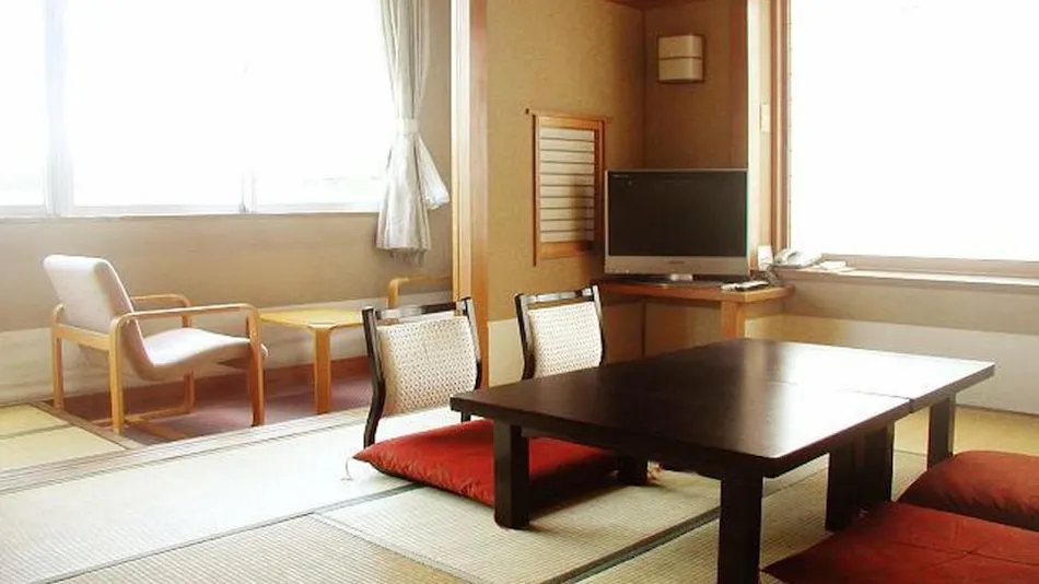 Tokiwokazaderu Yado Wakaba Ryokan