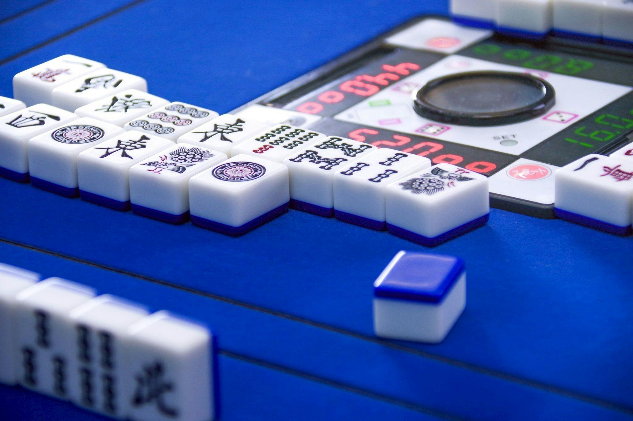 โต๊ะไพ่นกกระจอกอัตโนมัติ