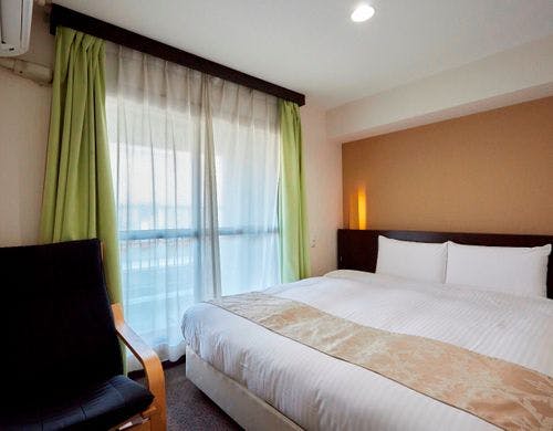 【客室】デザイナーズクイーン160cm