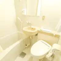 욕실 (샤워 화장실 완비)