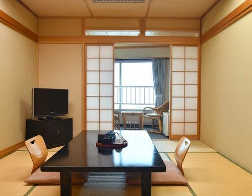 和室８帖１間