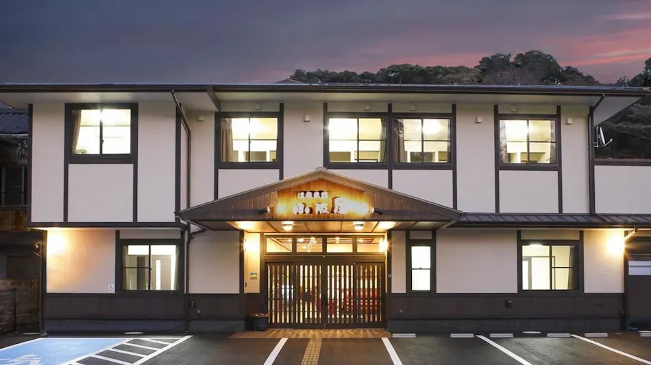 Onsen Minshuku Kosakaya