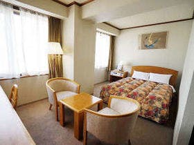 寝屋川トレンドホテル