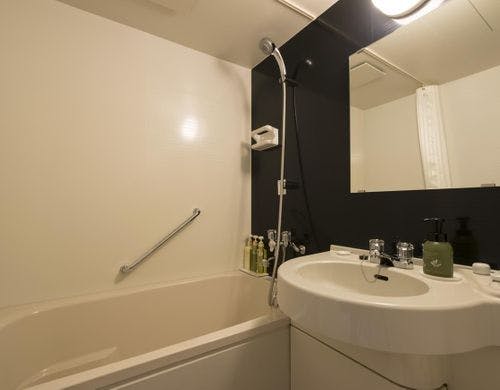 各部屋にバス・トイレがございます